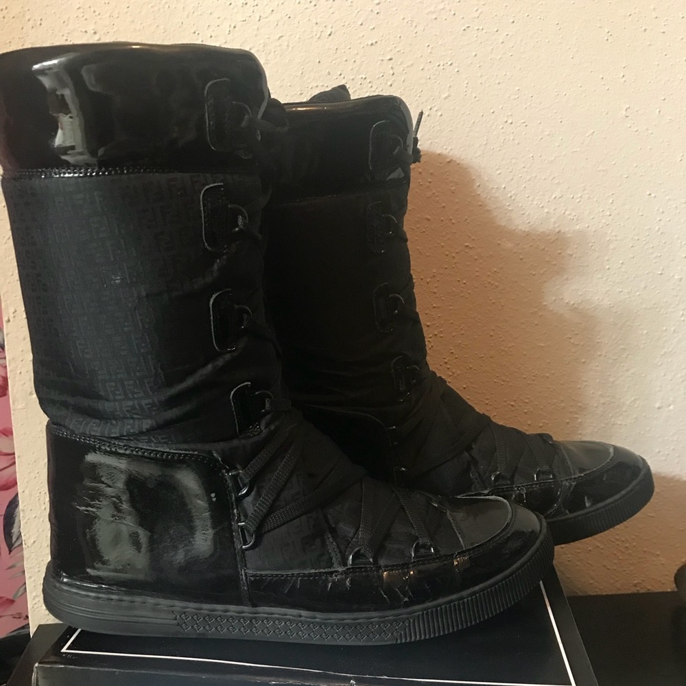 Fendi boots
